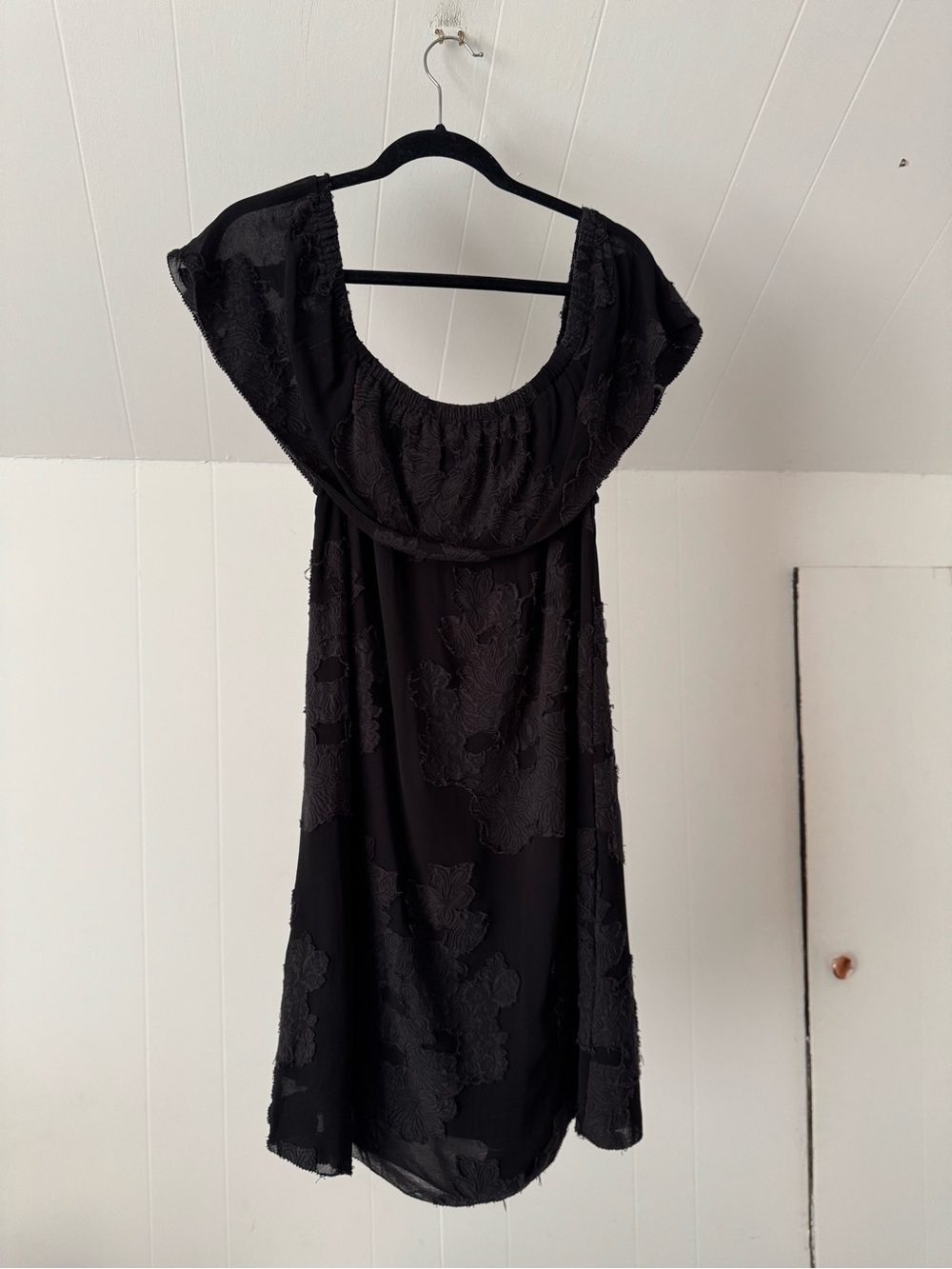 Aritzia | Wilfred Neuchatel Off-Shoulder Floral Lace Cotton Dress, Size S